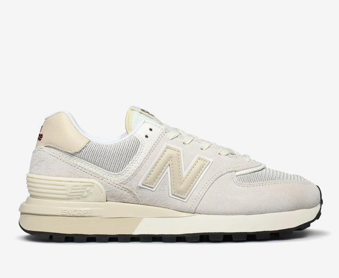 NEW BALANCE 570 OFF WHITE OPEN BOX UNUSED