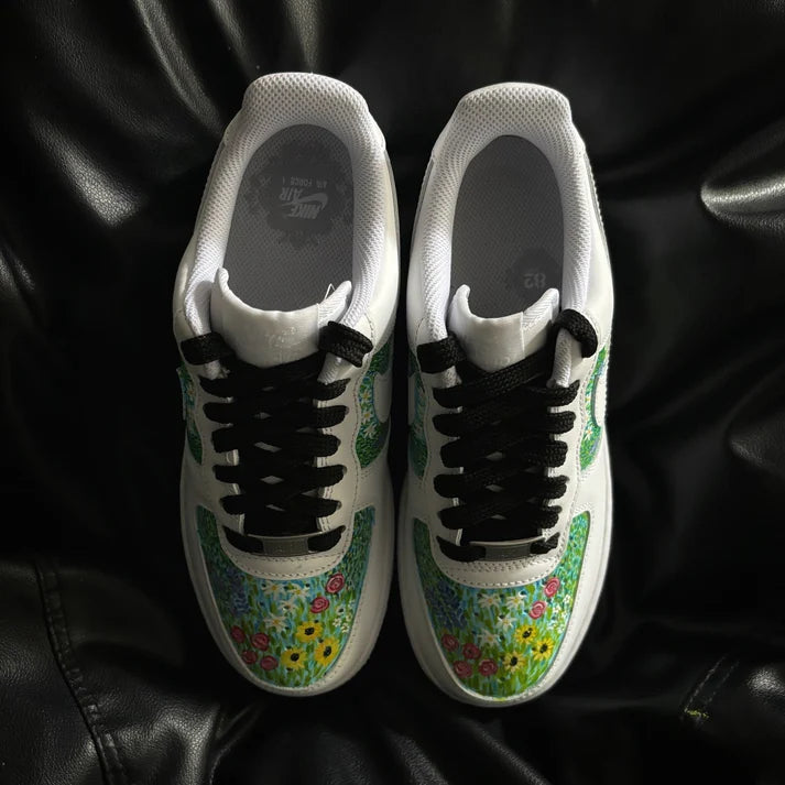 NIKE AIR FORCE 1 X FLOWERS OPEN BOX UNUSED