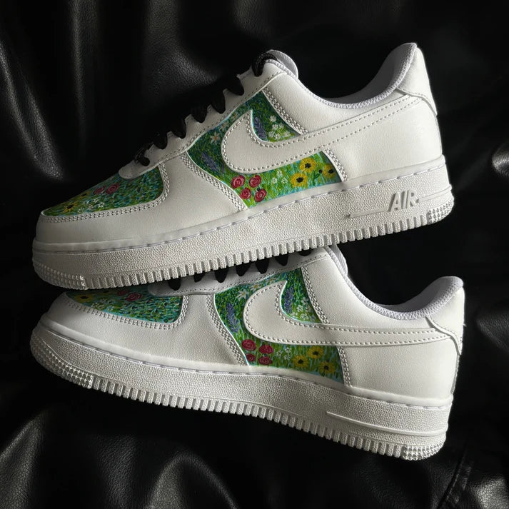 NIKE AIR FORCE 1 X FLOWERS OPEN BOX UNUSED