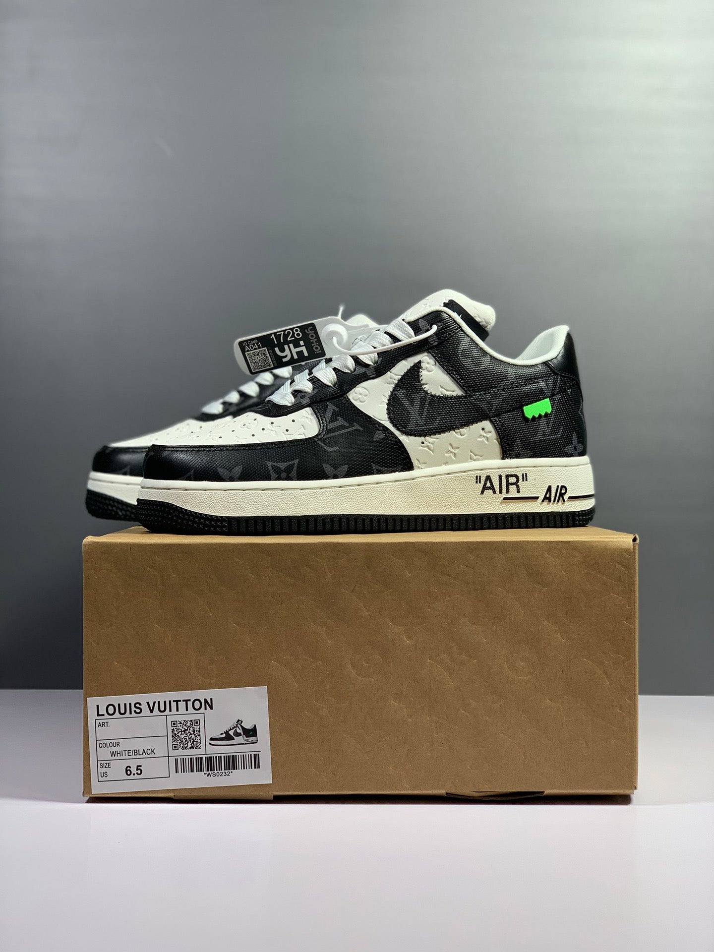 LOUIS VUITTON NIKE AIR FORCE 1 LOW OPE BOX UNUSED