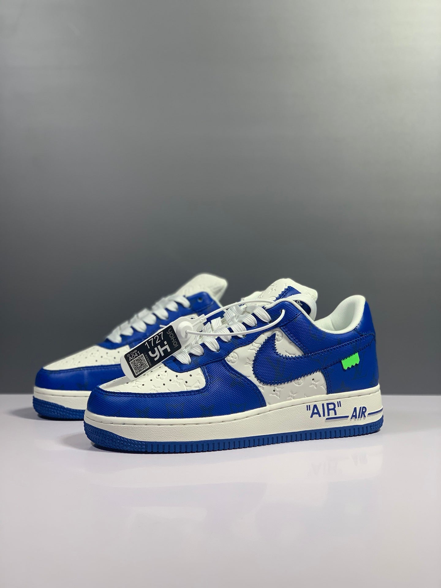 LOUIS VUITTON NIKE AIR FORCE 1 LOW OPE BOX UNUSED