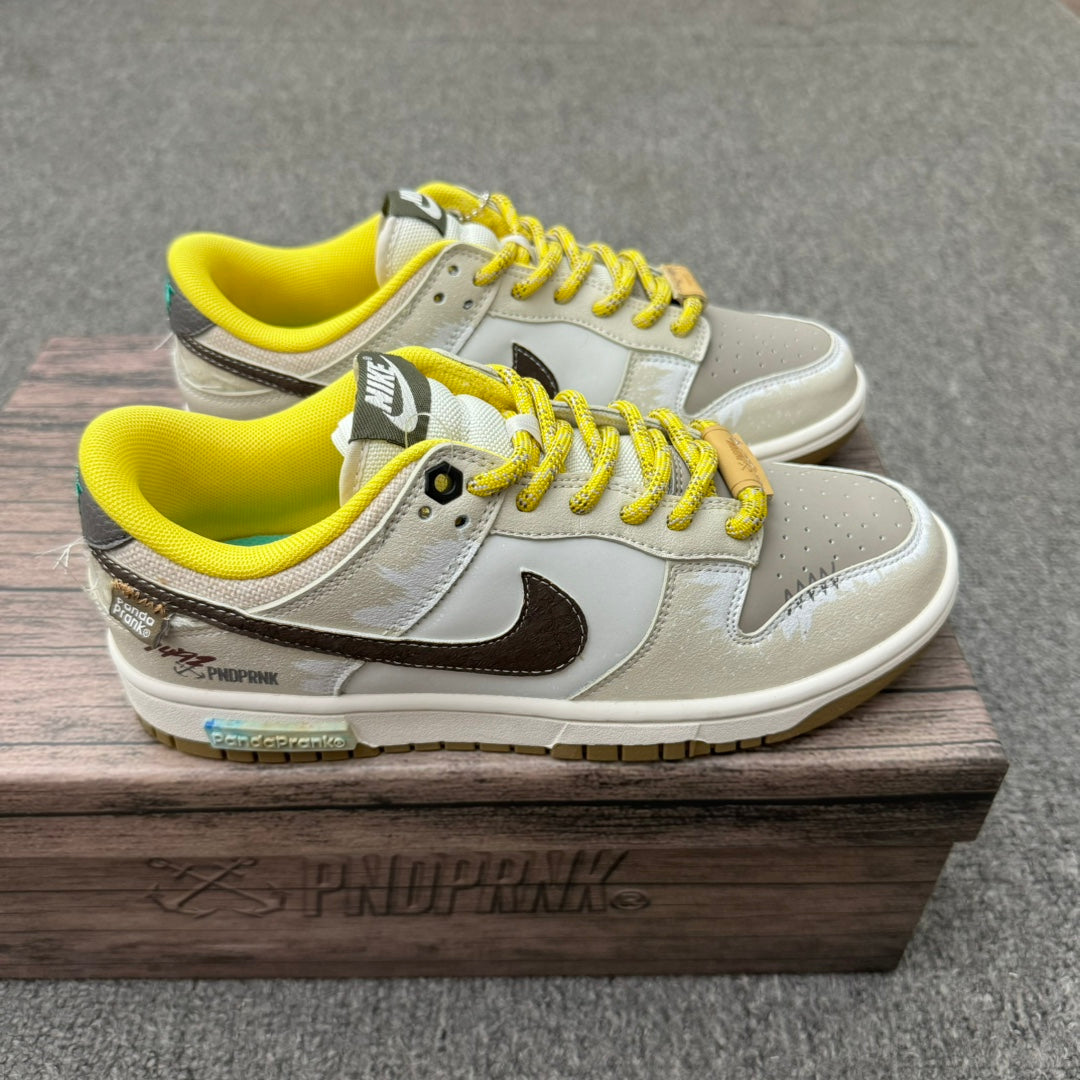 NIKE DUNK OPEN BOX UNUSED