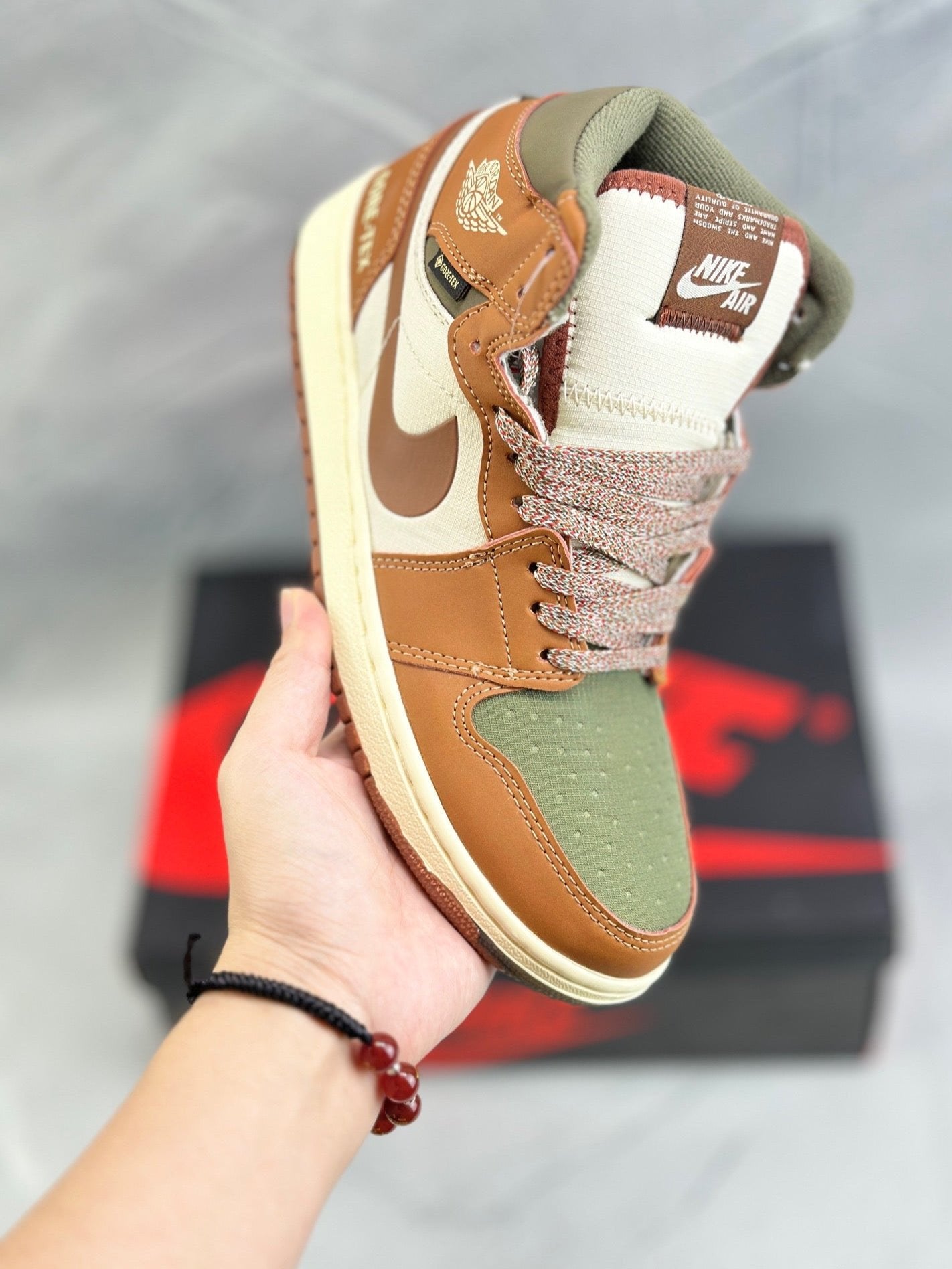 AIR NIKE JORDAN 1 HIGH ELEMENT  OPEN BOX UNUSED