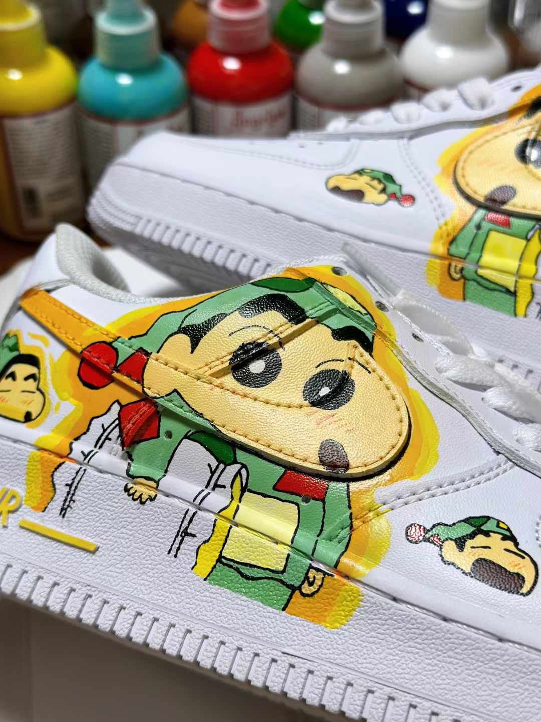 CUSTOM PRINTED NIKE AIR FORCE 1 X SHINCHAN OPEN BOX UNUSED