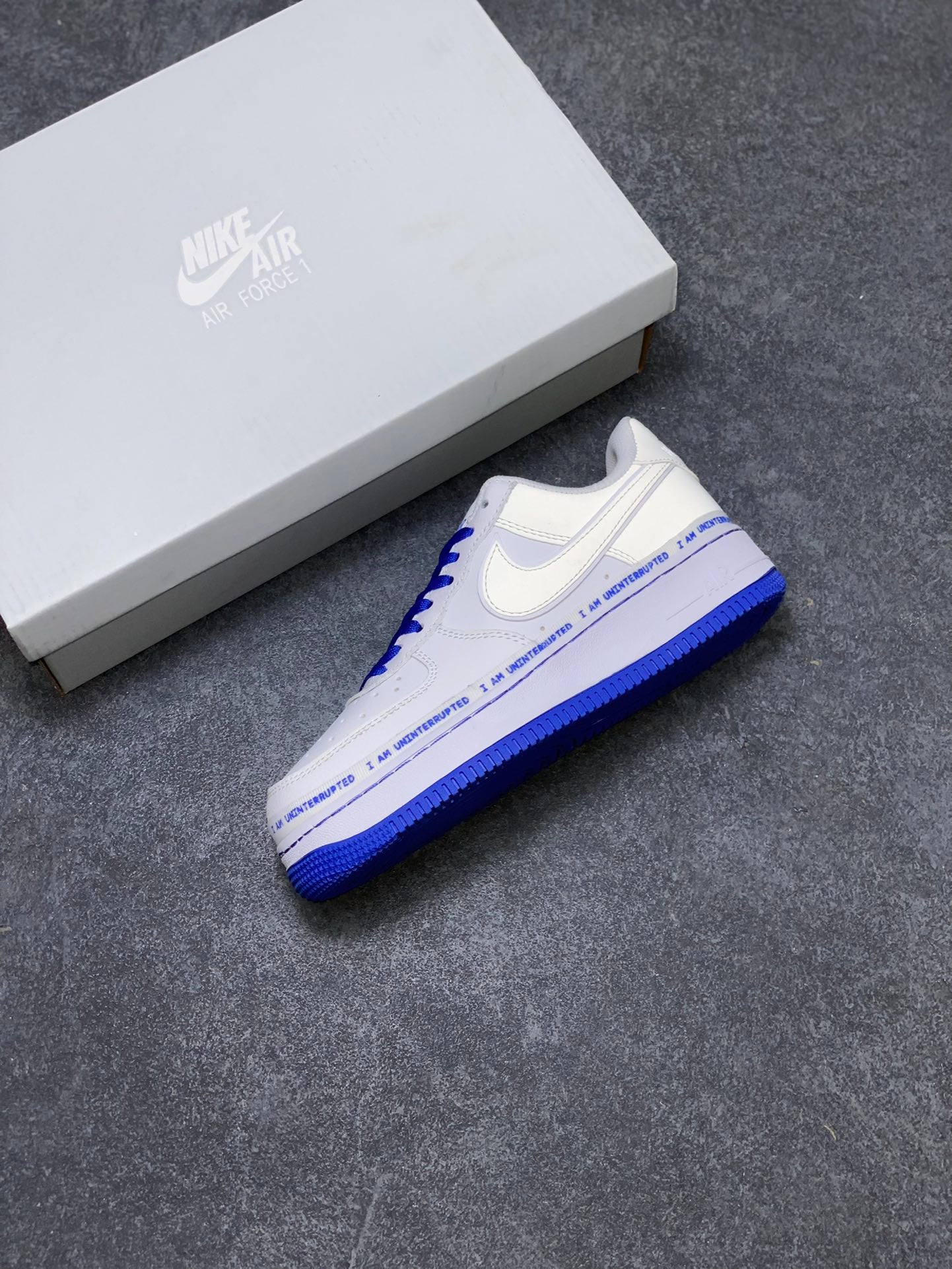 NIKE UNINTERRUPTED X AIR FORCE 1 LOW QS OPEN BOX UNUSED