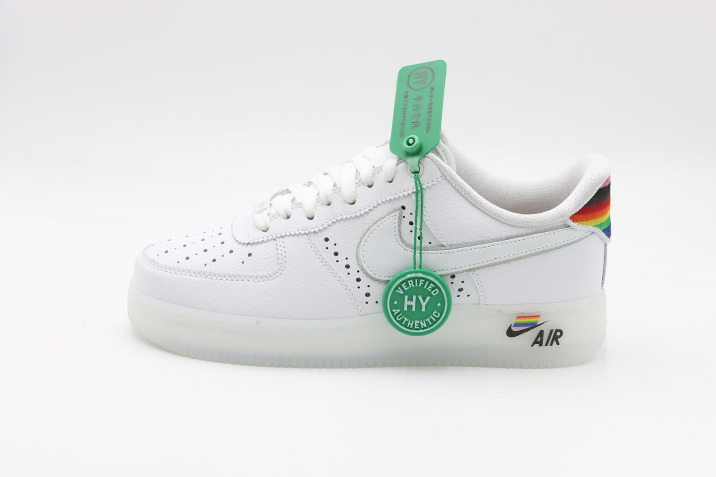 NIKE AIR FORCE 1 LOW BE TRUE OPEN BOX UNUSED