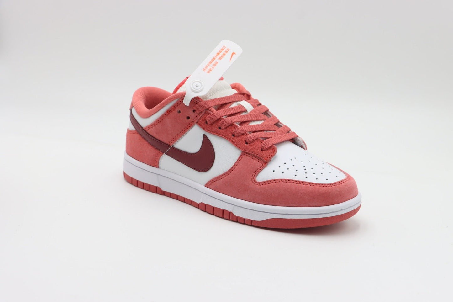 NIKE DUNK LOW VALENTINE'S DAY OPEN BOX UNUSED