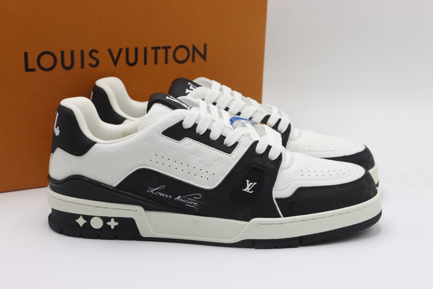 LOUIS VUITTON TRAINER OPEN BOX UNUSED