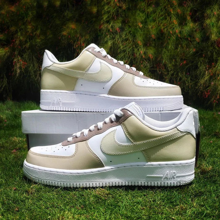 NIKE AIR FORCE 1 X MOCHA PASTEL OPEN BOX UNUSED