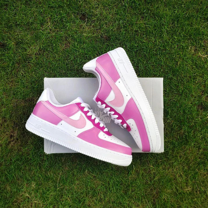 NIKE AIR FORCE 1 X VALENTINE'S PINK PASTEL OPEN BOX UNUSED