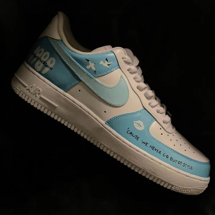 NIKE AIR FORCE 1 X TAYLOR SWIFT 1989 ERAS TOUR OPEN BOX UNUSED