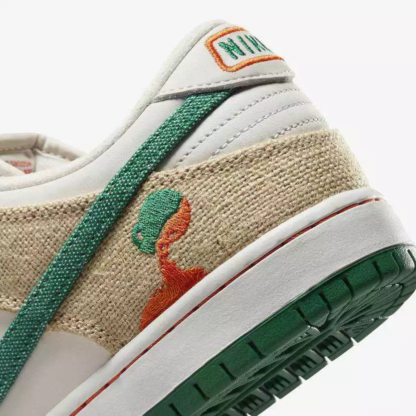 NIKE DUNK LOW SB X JARRITOS 7 OPEN BOX UNUSED